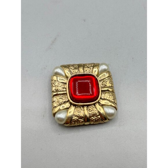 Vintage Red & Gold Brooch Square Design with Pearl Drops Corners Costume Jewelry - Picture 3 of 11